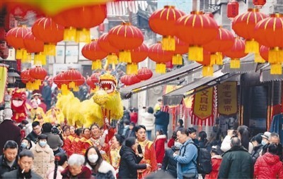 烟火气又升腾起来（向上向好，我们有信心）